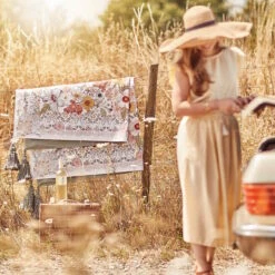 Picknickdecke L 175 X B 154cm BETWEEN FLOWERS In Creme -Hausdiscounter butlers picknickdecke l 175 x b 154cm between flowers in creme 8