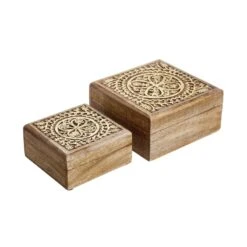 Truhe Mit Schnitzerei L 17 X B 17cm TREASURE In Hellbraun-Gold 11 Truhe Mit Schnitzerei L 17 X B 17cm TREASURE In Hellbraun-Gold -Hausdiscounter butlers truhe mit schnitzerei l 17 x b 17cm treasure in hellbraun gold 5